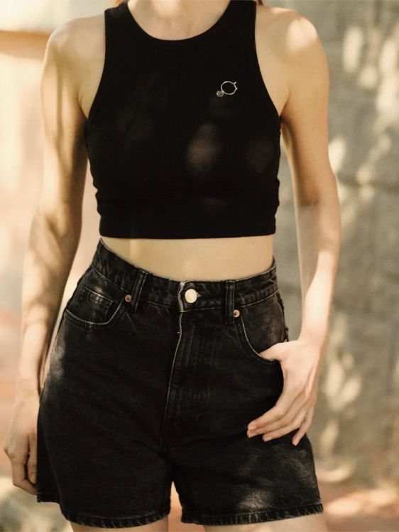 Broszka w stylu berberyjskim z kołem oraz kamieniem naturalnym ze srebra