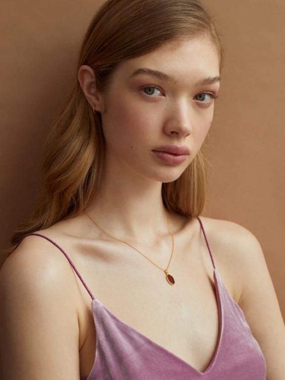 Naszyjnik vintage z busztynem karmelowym