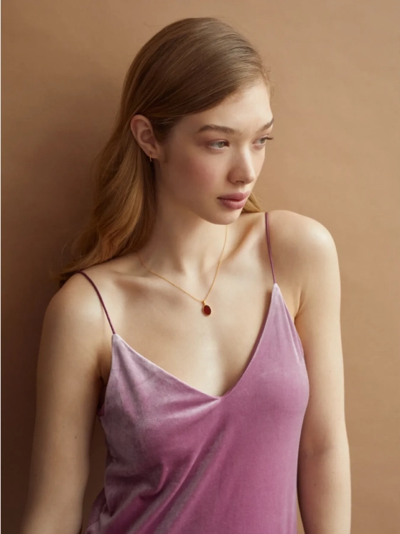 Naszyjnik 14 karatowe złoto z bursztynem